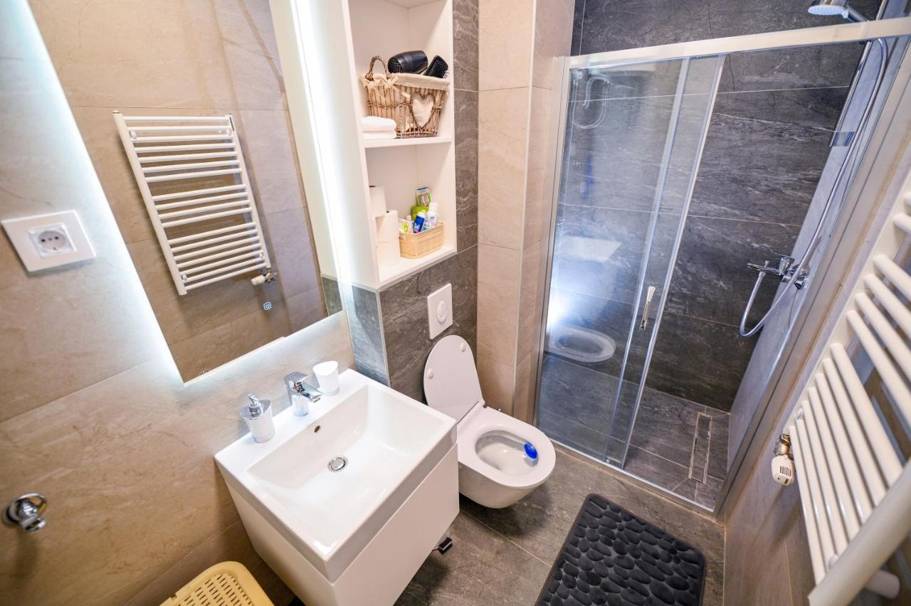 Apartman City Charm Баня Лука Екстериор снимка
