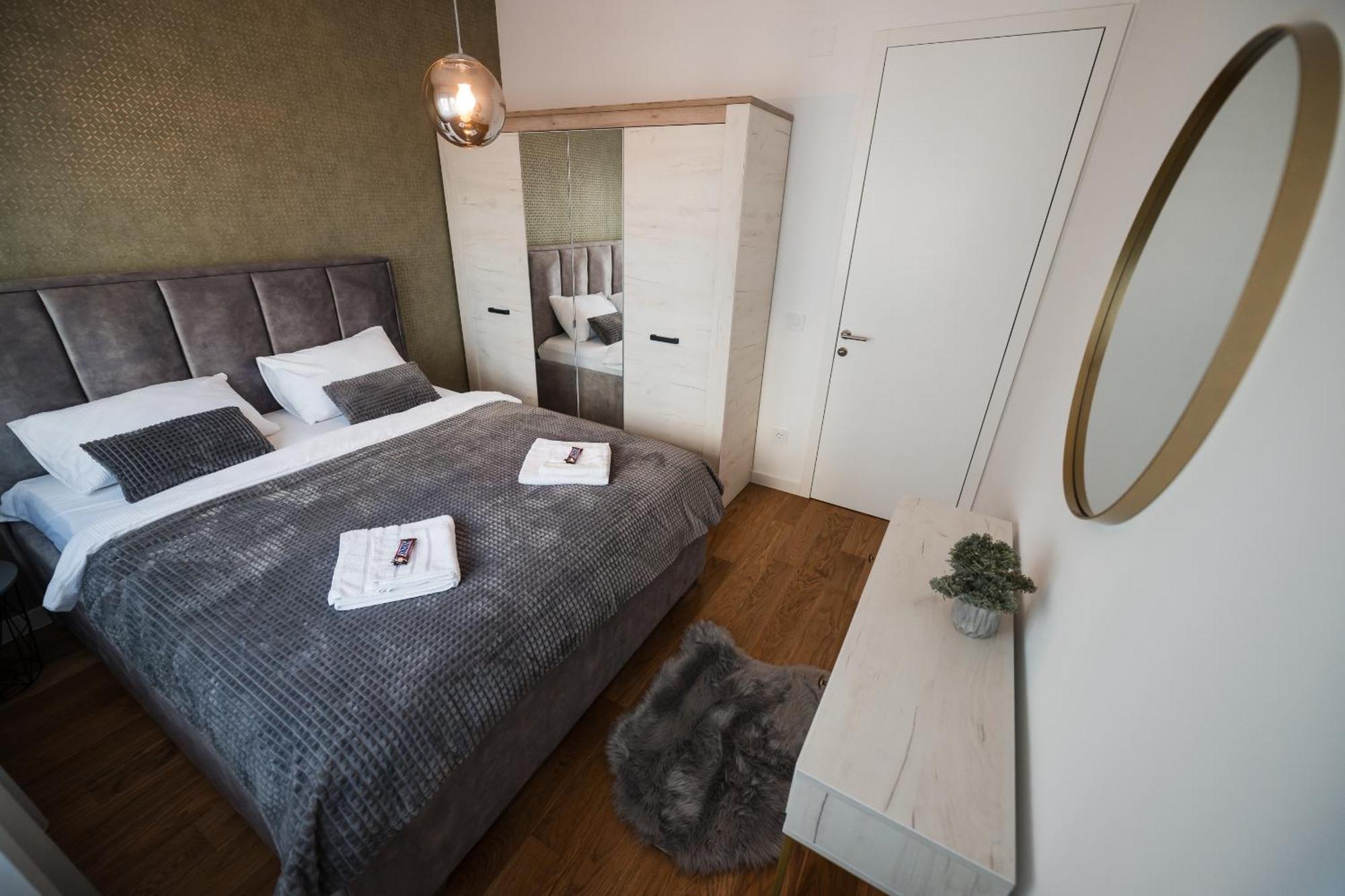 Apartman City Charm Баня Лука Екстериор снимка